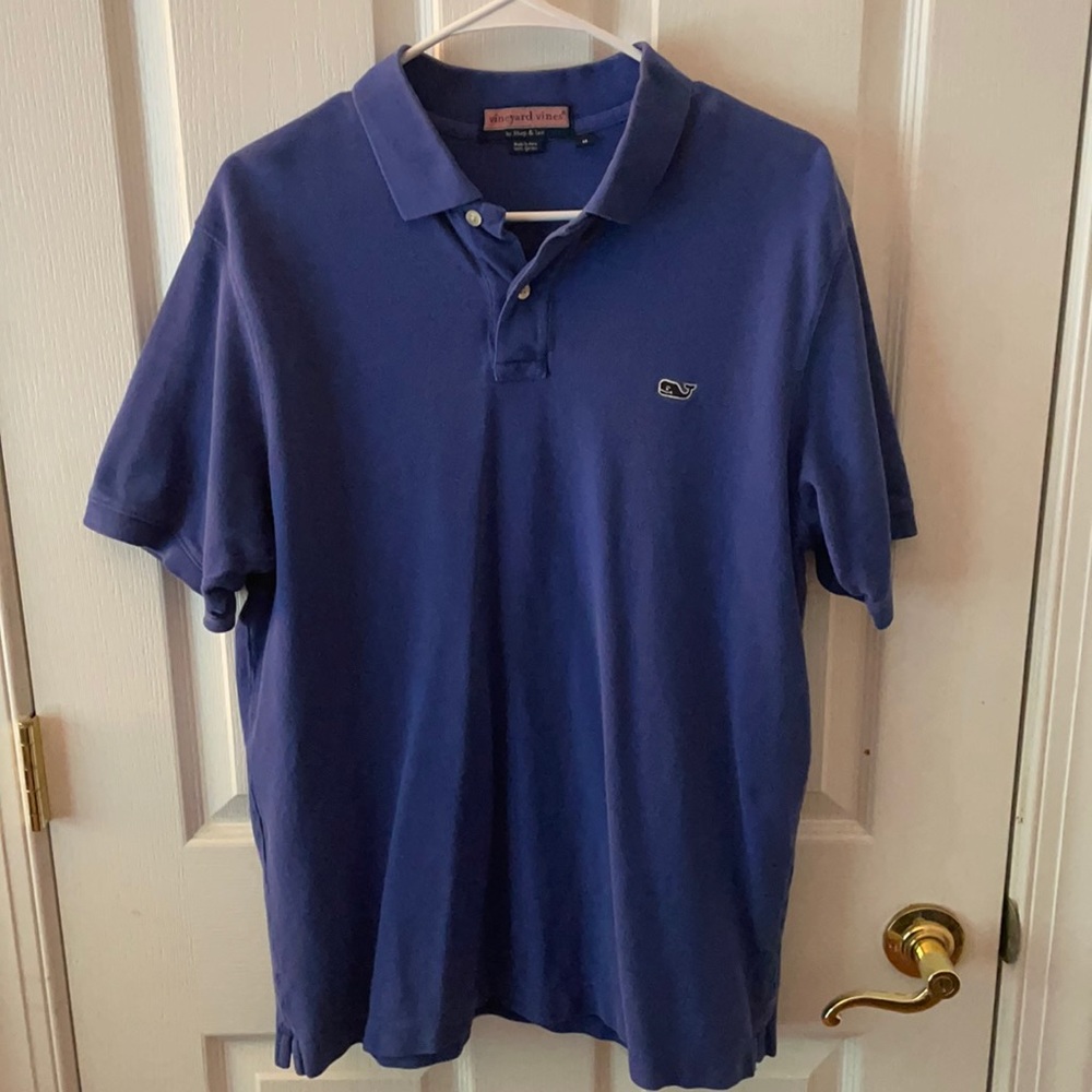 Men’s vineyard vines collared shirt, medium